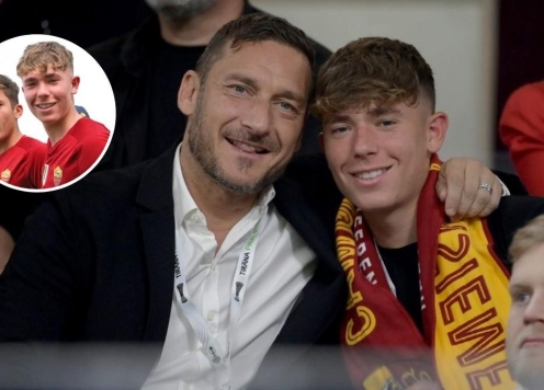 Con trai Totti giải nghệ ở tuổi 19... vì bố