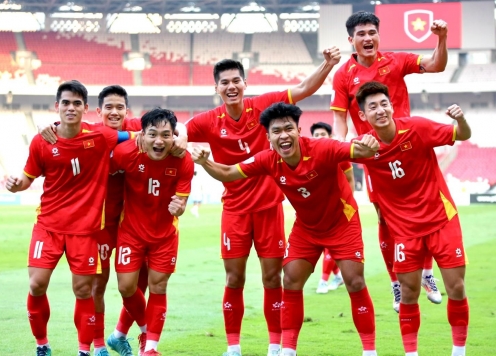 Bóng đá Việt Nam được truyền thông Anh tôn vinh