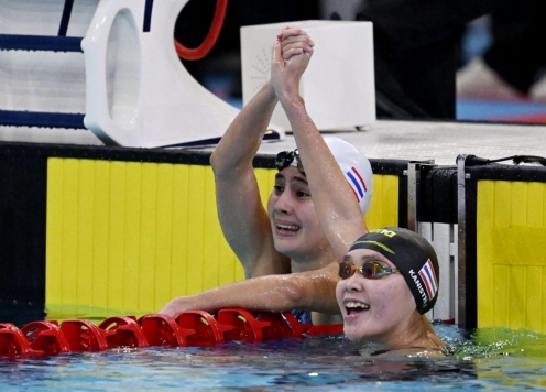 BTC mắc lỗi ngớ ngẩn khiến nhiều kình ngư va đầu vào thành bể bơi SEA Games