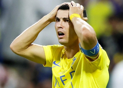 CHÍNH THỨC: FIFA ra án phạt, Al Nassr của Ronaldo 'hết mơ' Saudi Pro League?