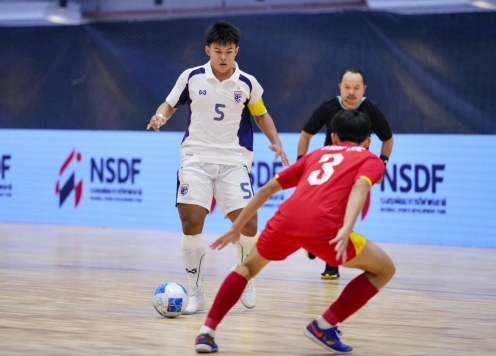 CĐV Đông Nam Á tranh luận dữ dội sau thất bại 1-5 của Việt Nam trước Thái Lan