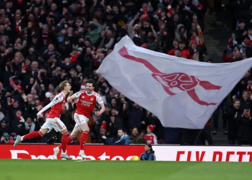 Odegaard toả sáng, Arsenal chính thức đòi lại ngôi đầu Ngoại hạng Anh 