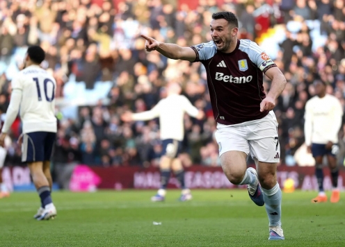 Hạ Nottingham, Aston Villa khiến Man City 'khó thở' ở Ngoại hạng Anh