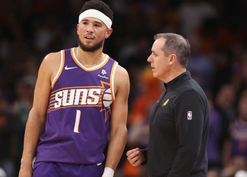 Phoenix Suns sa thải HLV từng vô địch NBA