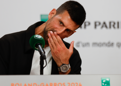 Djokovic có động thái bất ngờ tại Roland Garros