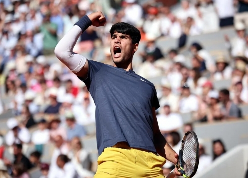 Huyền thoại John McEnroe: 'Alcaraz xuất sắc hơn Federer, Nadal và Djokovic'
