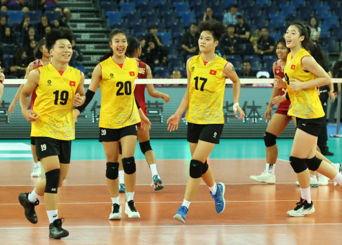 Trực tiếp bóng chuyền nữ U20 Việt Nam 1-0 U20 Iran: Lợi thế dẫn trước