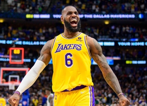 LeBron James lập kỷ lục trong ngày Lakers thua trận