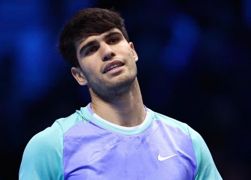 Alcaraz thua trận mở màn ATP Finals 2024