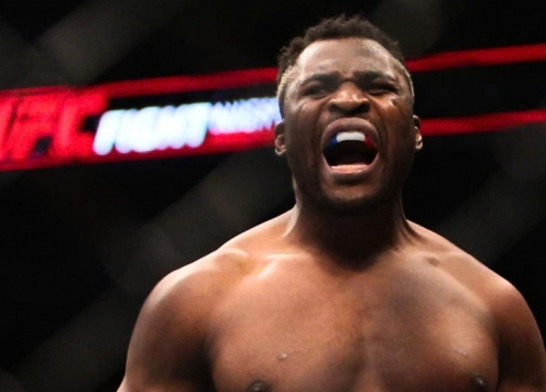 Francis Ngannou chuẩn bị đấu cựu vô địch hạng nặng?