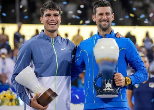 Djokovic tiếp tục cảnh báo Alcaraz