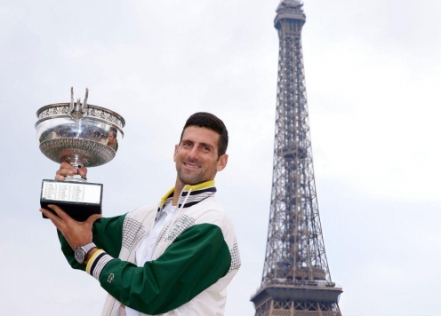Novak Djokovic sáng cửa bảo vệ ngôi vương Roland Garros