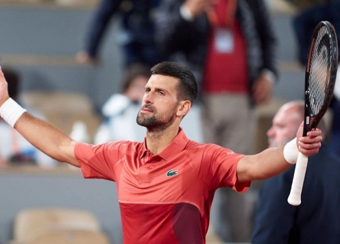 Novak Djokovic thắng dễ 'chiến thần Grand Slam' vòng 1 Roland Garros 2024