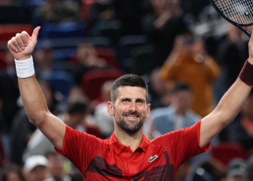 Djokovic gặp thử thách lớn ở Thượng Hải Masters sau chiến thắng chóng vánh