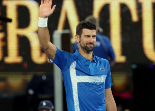 Djokovic khởi đầu nhọc nhằn ở Australian Open 2025