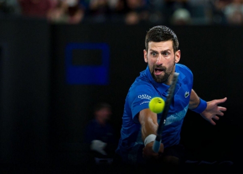 Lịch thi đấu tennis 17/1: Thử thách cực đại chờ đợi Djokovic