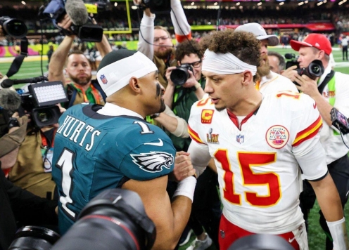 Super Bowl LIX: Chiefs thảm bại trước Eagles, Kendrick Lamar bùng cháy với 'Not Like Us'