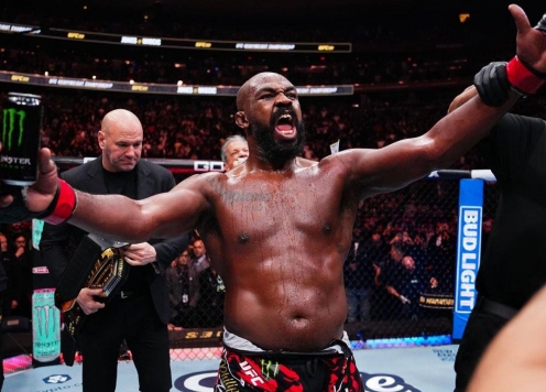 Ilia Topuria: Jon Jones là 'GOAT' của MMA