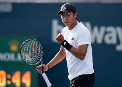 Hạ khổng lồ tennis cao 2m11, Learner Tien lọt vòng 1/8 Rogers Cup 2025