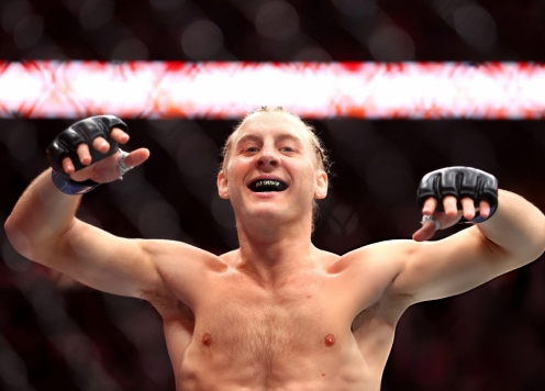 Ngôi sao UFC bị võ sĩ mắc hội chứng down hạ đo ván