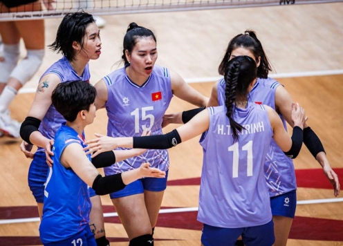 Bóng chuyền nữ Việt Nam 'thổi bay' Myanmar trận ra quân SEA Games 33