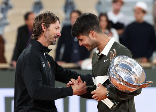 Alcaraz dễ mất sư phụ vào tay Sinner