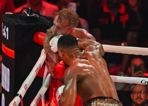 Jake Paul nói thẳng về lực đấm của Anthony Joshua