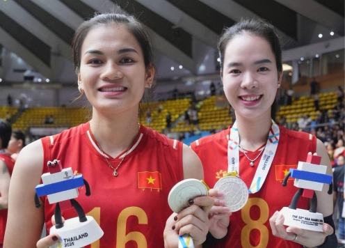Tân binh bóng chuyền nữ Việt Nam chơi lớn, chiêu mộ 2 tuyển thủ quốc gia?