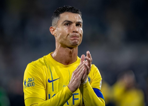 Vừa ghi 3 bàn, Ronaldo lại 'gặp biến' cực căng tại Al Nassr