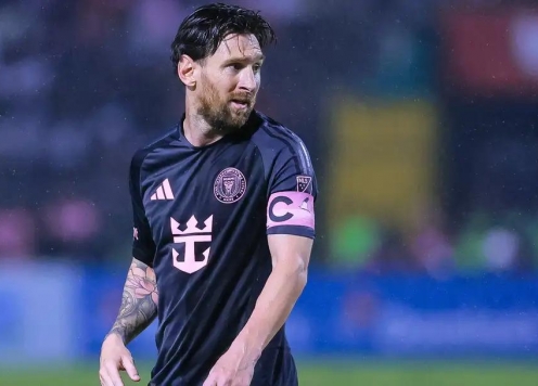 Messi gửi thông điệp đầy cảm xúc sau màn trình diễn siêu hạng