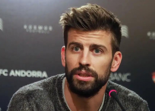 Gerard Pique 'rơi nước mắt' tại phiên tòa xét xử