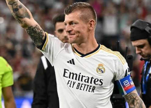 Toni Kroos trở lại bóng đá với vai trò đầy bất ngờ