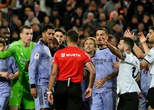 Real Madrid tiếp tục gây áp lực lên 1 trọng tài ở La Liga
