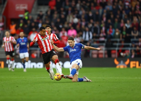 Everton dễ dàng nhấn chìm Southampton