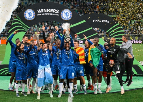 Ngược dòng trước Betis, Chelsea vô địch Conference League