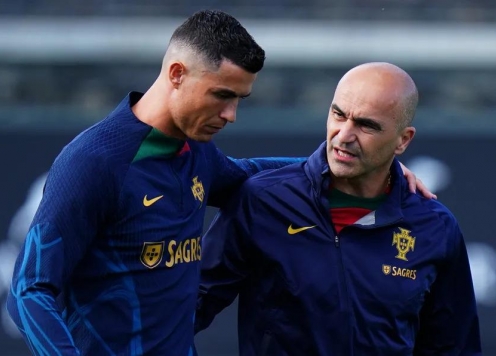 HLV Bồ Đào Nha: 'Ronaldo thật phi thường, là tấm gương mẫu mực'