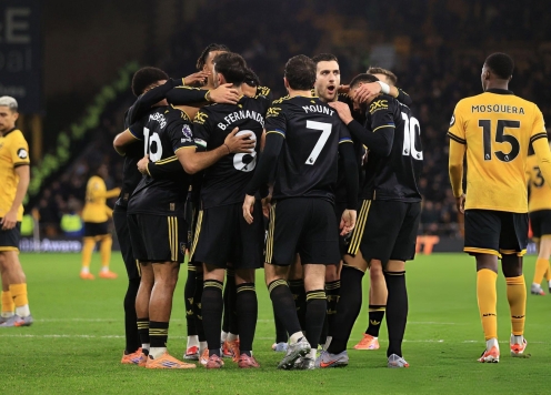 Đại thắng Wolves, MU áp sát top 4 Ngoại hạng Anh