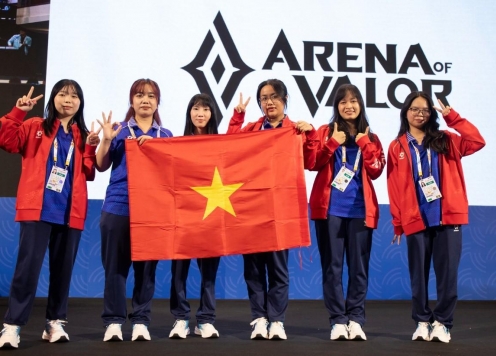 CĐV Thái Lan sợ khiếp vía khi tuyển Việt Nam vô địch tuyệt đối