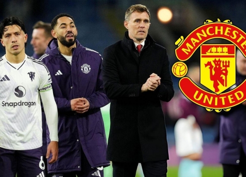 Vừa ra mắt MU, HLV Darren Fletcher lập tức lên tiếng chốt tương tương lai