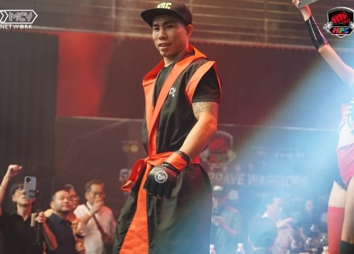 Nhà vô địch LION Championship tham dự giải MMA của Johnny Trí Nguyễn 