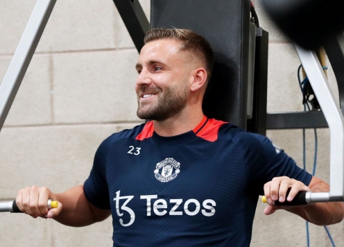 Tin vui cho fan MU: Luke Shaw trở lại luyện tập sau 9 tháng chấn thương