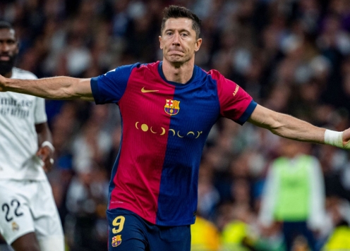 Lewandowski đứng trước cột mốc đáng nhớ tại Barca