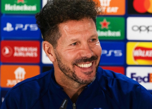 Simeone vui sướng khi Atletico xếp trước Real Madrid