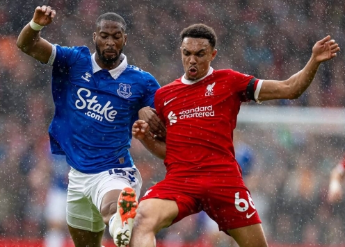 CHÍNH THỨC: Trận đấu giữa Everton và Liverpool bị hoãn