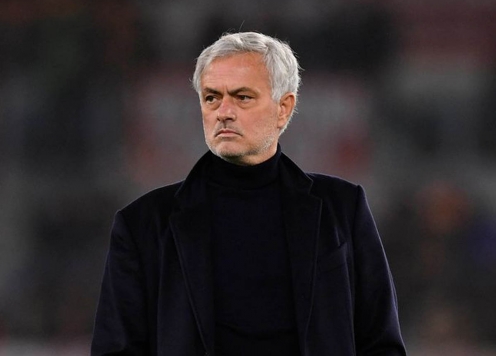 Mourinho chê bai từ học trò tới đối thủ