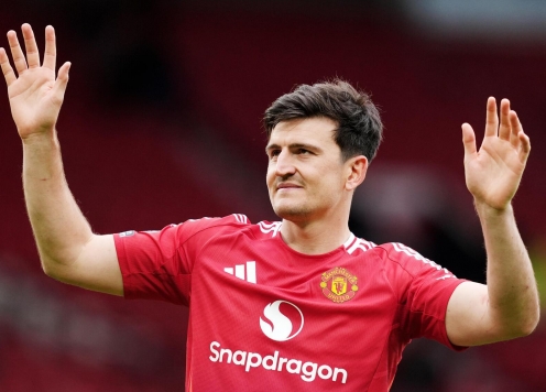 Vì sao Maguire không cùng toàn đội bay sang Mỹ?