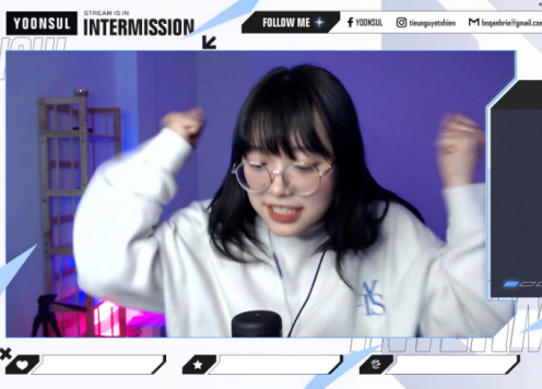 VIDEO: Nữ streamer gọi viewer là 'Onii chan' và cái kết