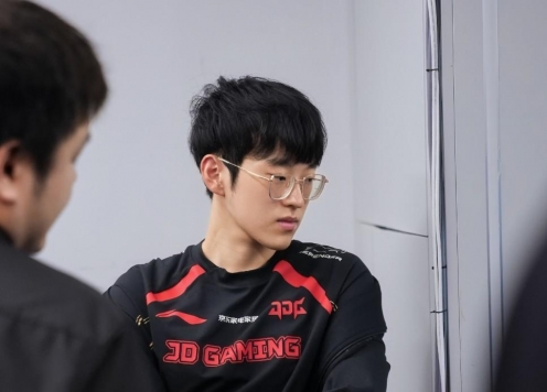 Scout: 'Người chơi đường giữa có kỹ năng tốt nhất'