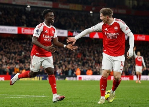 Sau vòng 14 Ngoại hạng Anh: Đỉnh cao Arsenal, bóng tối tại MU