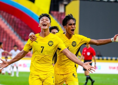 U22 Malaysia ra 'chiêu lạ', hẹn U22 Việt Nam đại chiến nảy lửa